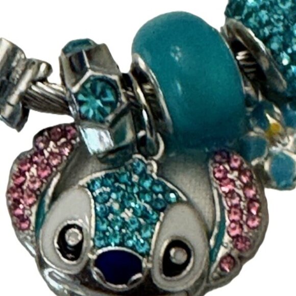 The Ohana Essentials Gift Set - Picture 9 of 11